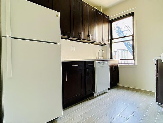 1st image of 21-05 33rd St #4K