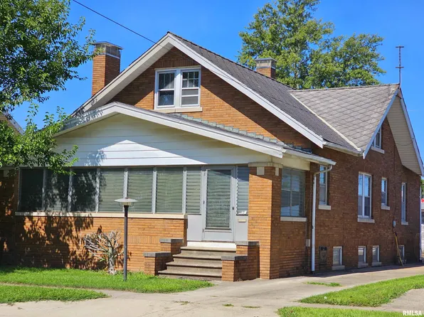313 N 1st Ave, Morton, IL 61550