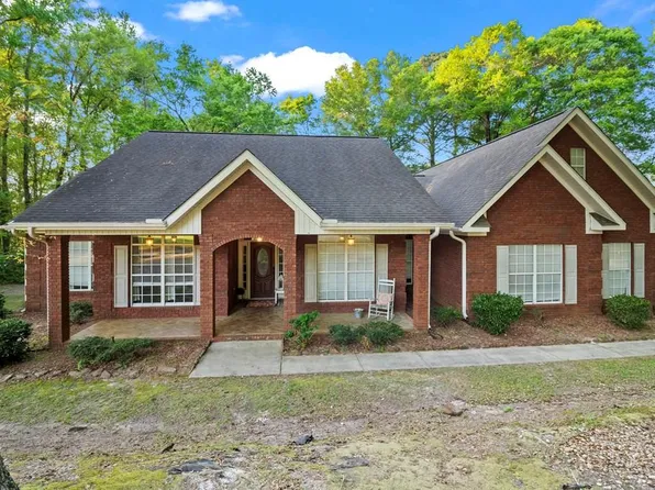 300 Private Road 1702, Daleville, AL 36322