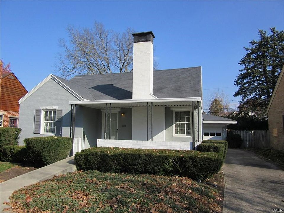 1st image of 1028 Broadview Blvd S