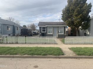 1009 4th St W, Williston, ND 58801