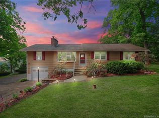 61 Rice Ln, Beacon Falls, CT 06403