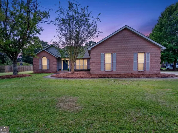 107 Ivey Ct, Warner Robins, GA 31088