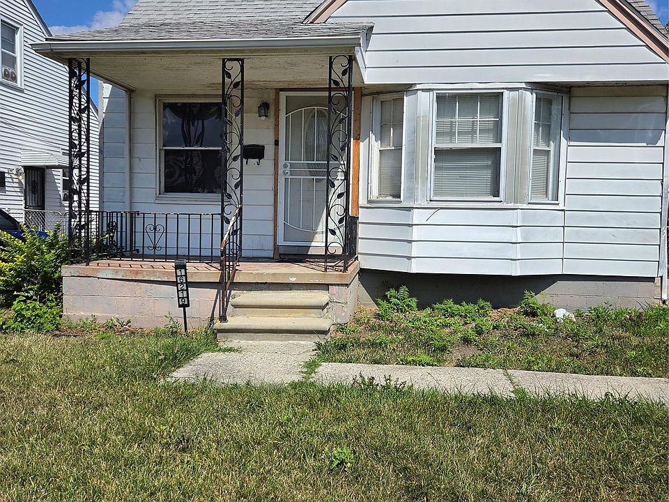 1st image of 16219 Fairmount Dr
