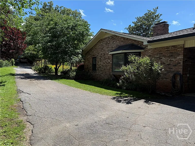 292 Tara Way — Photo 72