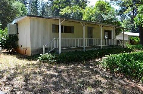 5828 Deerpark lane. Smaller two bedroom one bath home with large