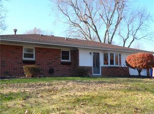 109 Ladue Rd, Belleville, IL 62223