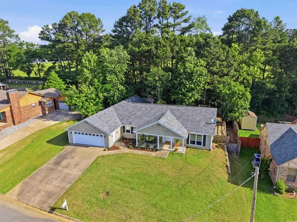 31 Azalea Cir, Benton, AR 72019