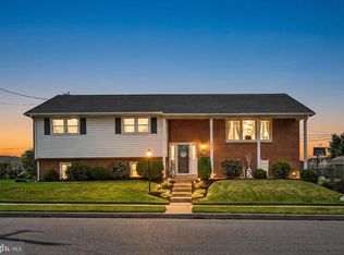 623 W Pine St, Palmyra, PA 17078