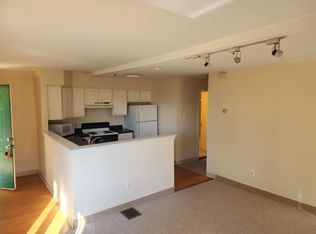 210 Shurs Ln, Philadelphia, PA 19128