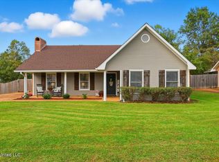 413 Olympic Dr, Flowood, MS 39232