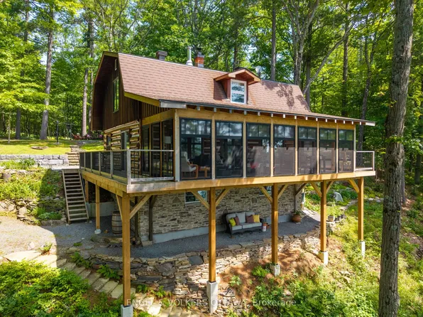 216 Connies Ln, Rideau Lakes, ON K0G 1X0