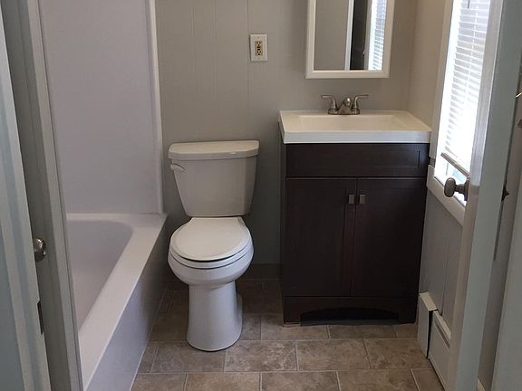 4th image of 108 W 6th Ave Floor 1