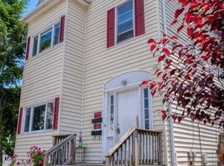 86 W Chestnut St, Brockton, MA 02301