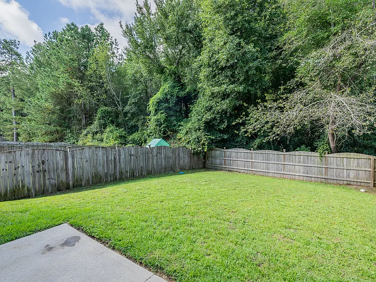 199 Stanley Ct — Photo 5