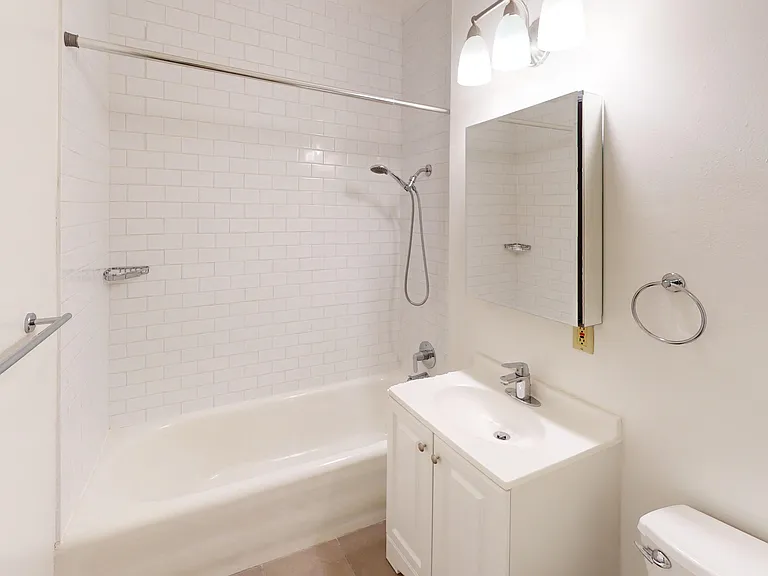 845 California Street — Photo 31