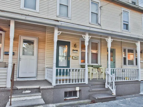 812 5th St, Whitehall, PA 18052