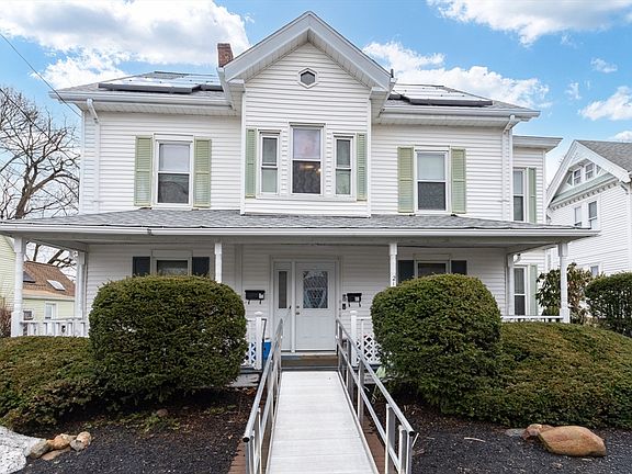 2nd image of 21 Norwood St