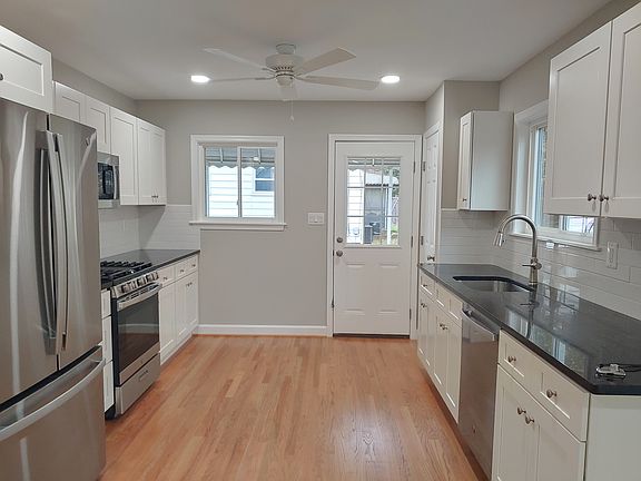 Completely Renovated Kitchen
