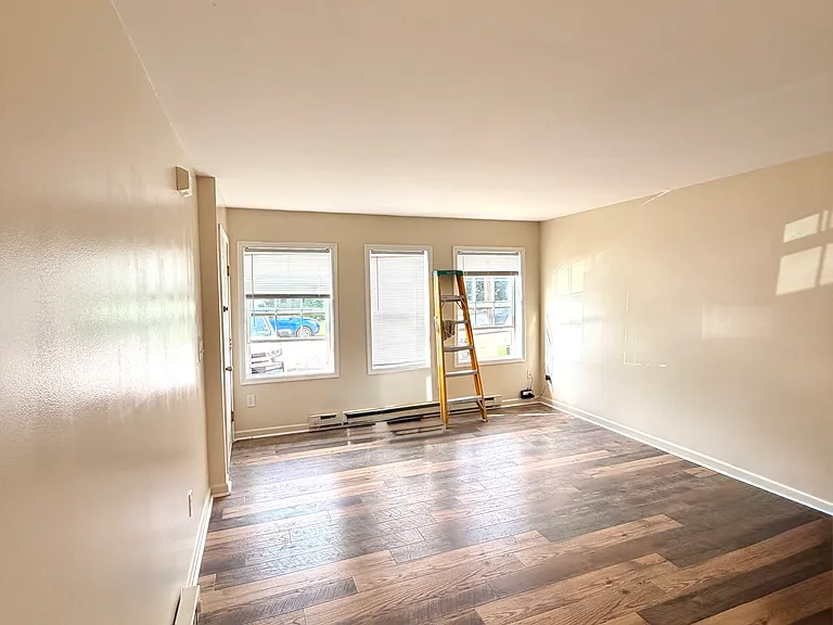 1210A 7th Ave #18 — Photo 6
