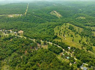 Foxtrotter Ln, Macks Creek, MO 65786