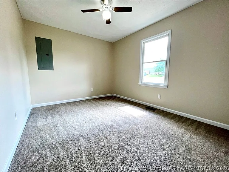 715 Ashburton Dr — Photo 21
