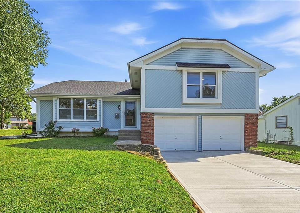 1st image of 6100 E 140th Pl
