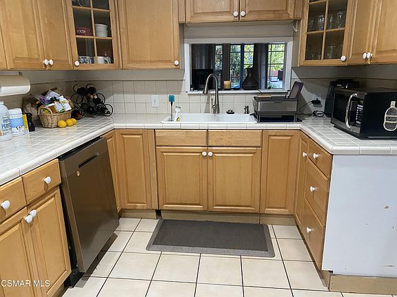 5th image of 3915 W Heffron Dr