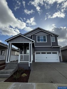 1122 Parkside Ave, Woodburn, OR, 97071