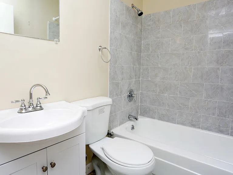 5009-norwood-ave-baltimore-md-interior-photo (26)_05062018