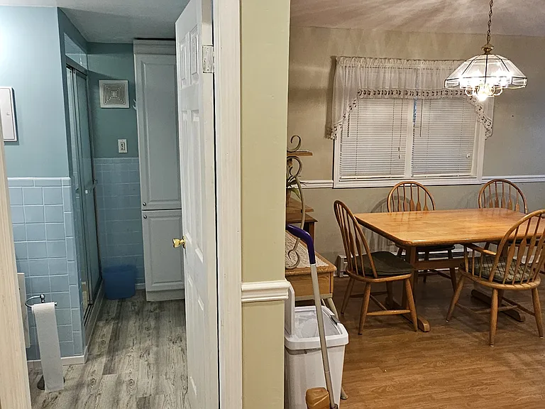 63 Wilson Ave — Photo 15