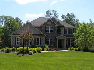 7 Tipperary Way, Ballston Lake, NY 12019