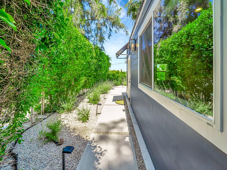 5311 Elvira Rd — Photo 40
