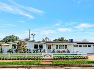 270 Sierks St, Costa Mesa, CA 92627