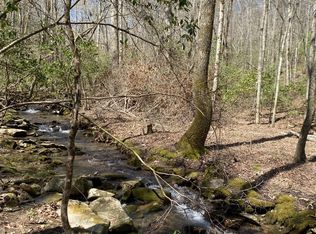 377 Sinclair Ln, Crossville, TN 38572