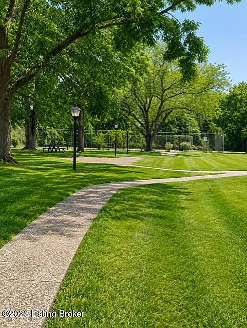 1 bed, 1.0 bath, 685 sqft, $1,100 — Photo 3