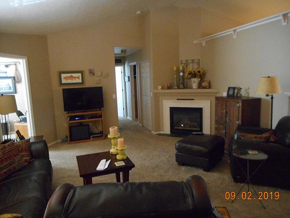 4th image of 471 E Sand Wedge Dr