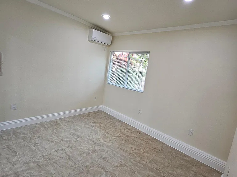 13844 Candlewood Ave — Photo 33