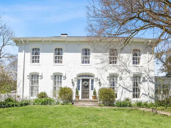 4058 Columbus Rd, Granville, OH 43023