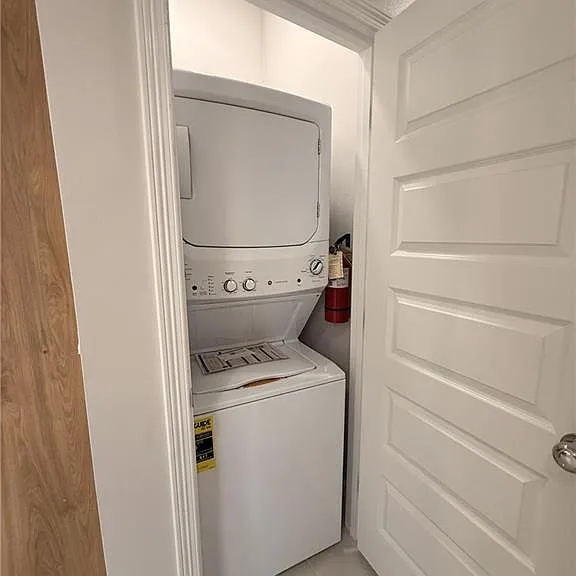 4225 Heron Ave #14 — Photo 8