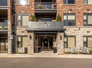 257 Millen Rd #302, Stoney Creek, ON L8E2H1