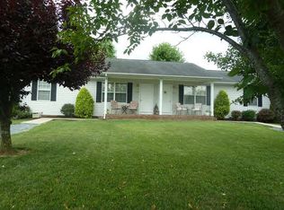 87 Cary St #A, Grottoes, VA 24441