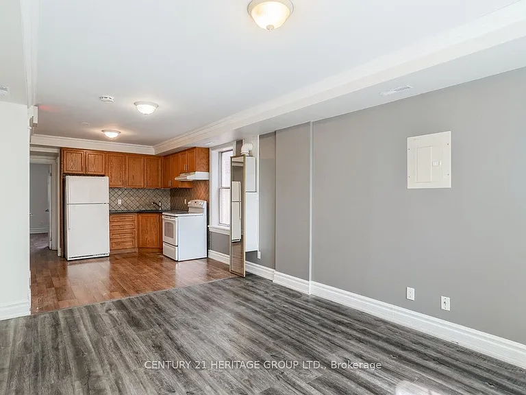 57 Beatrice St #2 — Photo 13