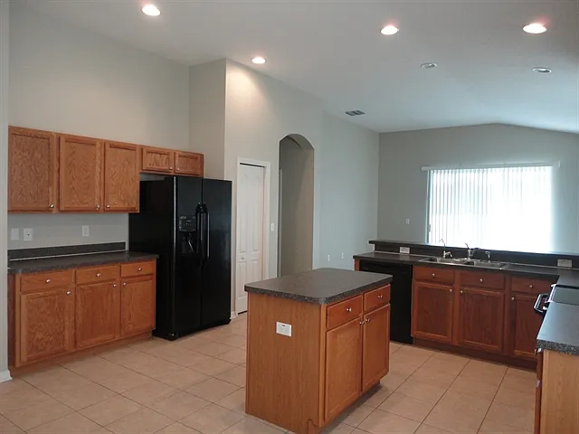 1128 Napolean Way — Photo 7