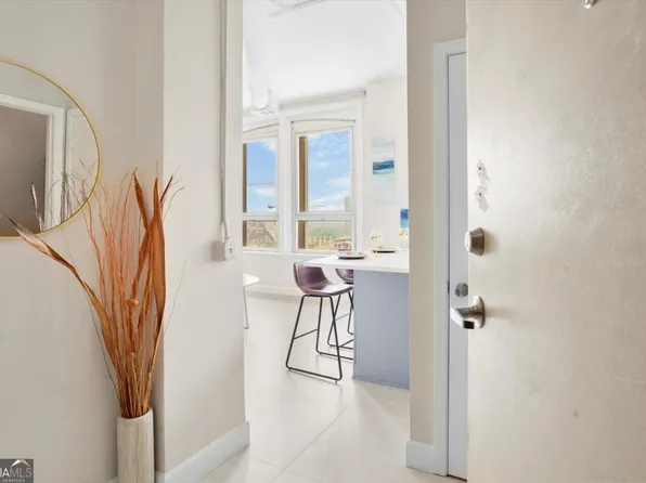 20 Marietta St NW APT 15D, Atlanta, GA 30303