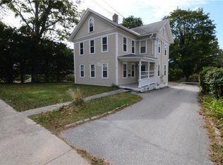 52 Pleasant St, Colchester, CT 06415