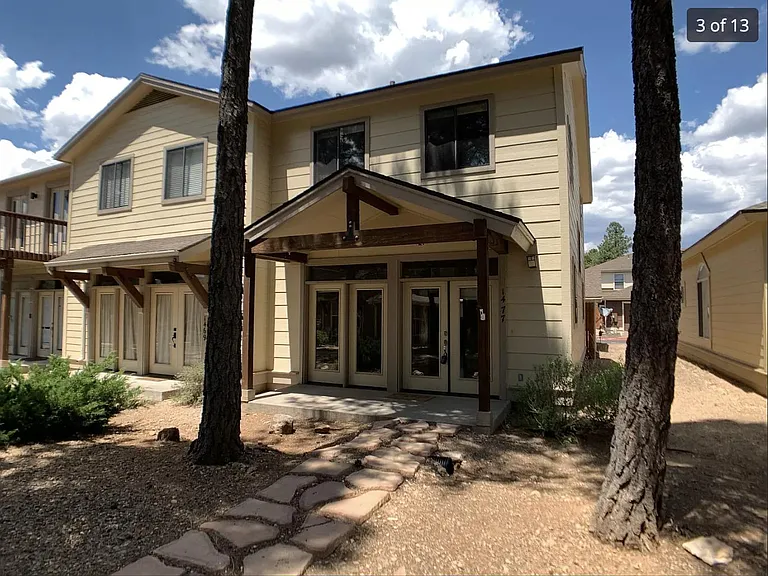 1477 E Turney Dr — Photo 6