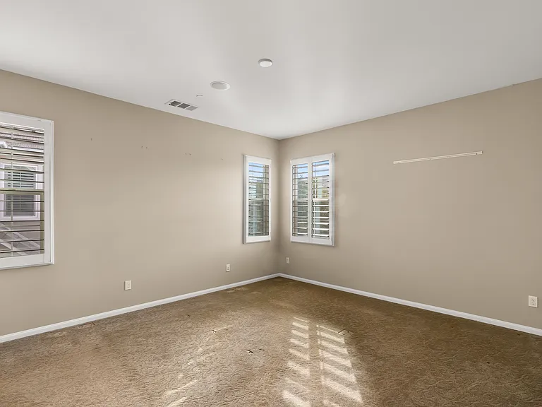 12 Zabila St — Photo 25