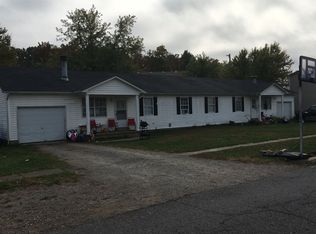 1398 Kingswood Way, Radcliff, KY 40160