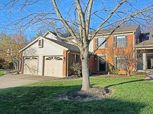 5220 Londonderry Dr, Cincinnati, OH 45241